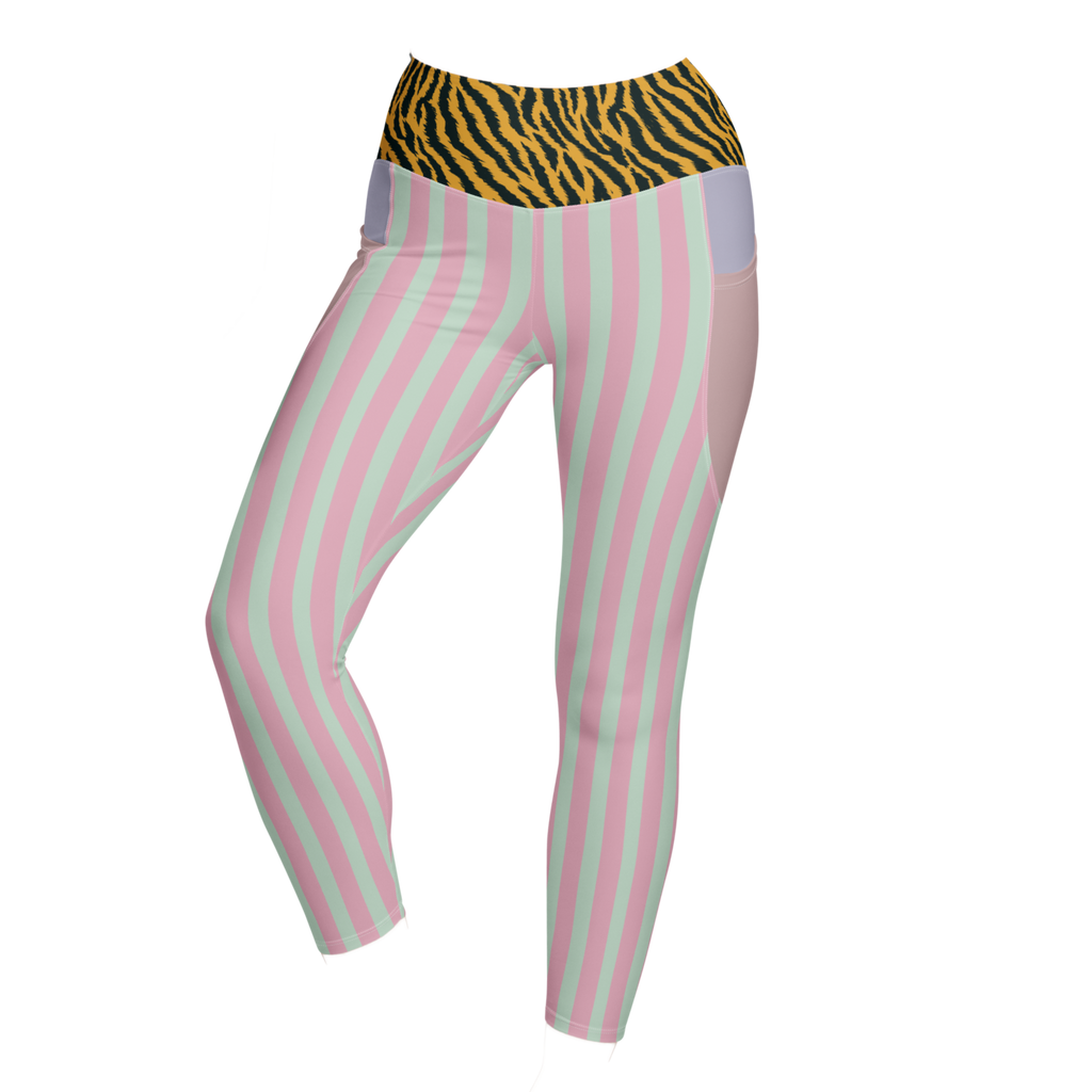 PRETTY IN TIGER Pocket Leggings
