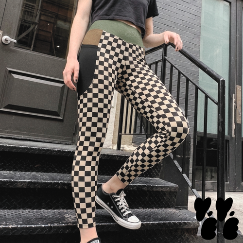 studio-yeye-pocket-leggings-checkered-black and beige-2
