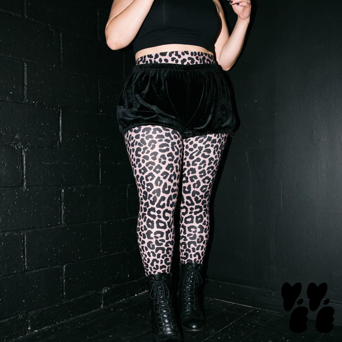 LEOPARD LOVER Plus Size Leggings - MAUVE